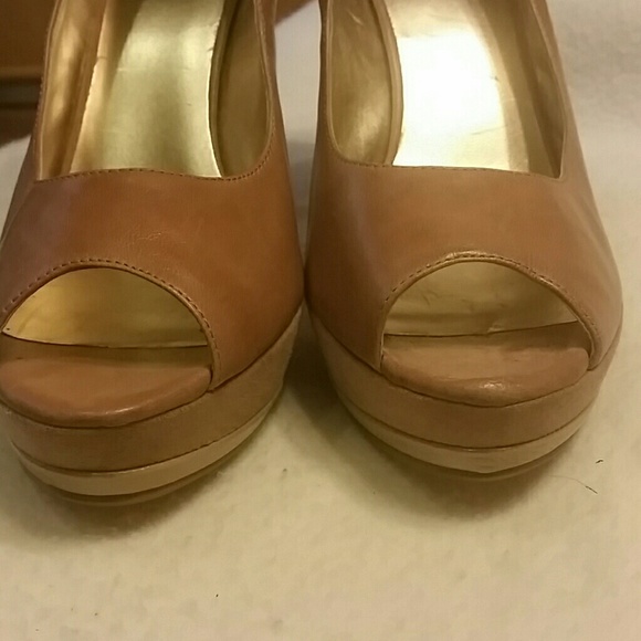 Nine West - Picture 4 of 8